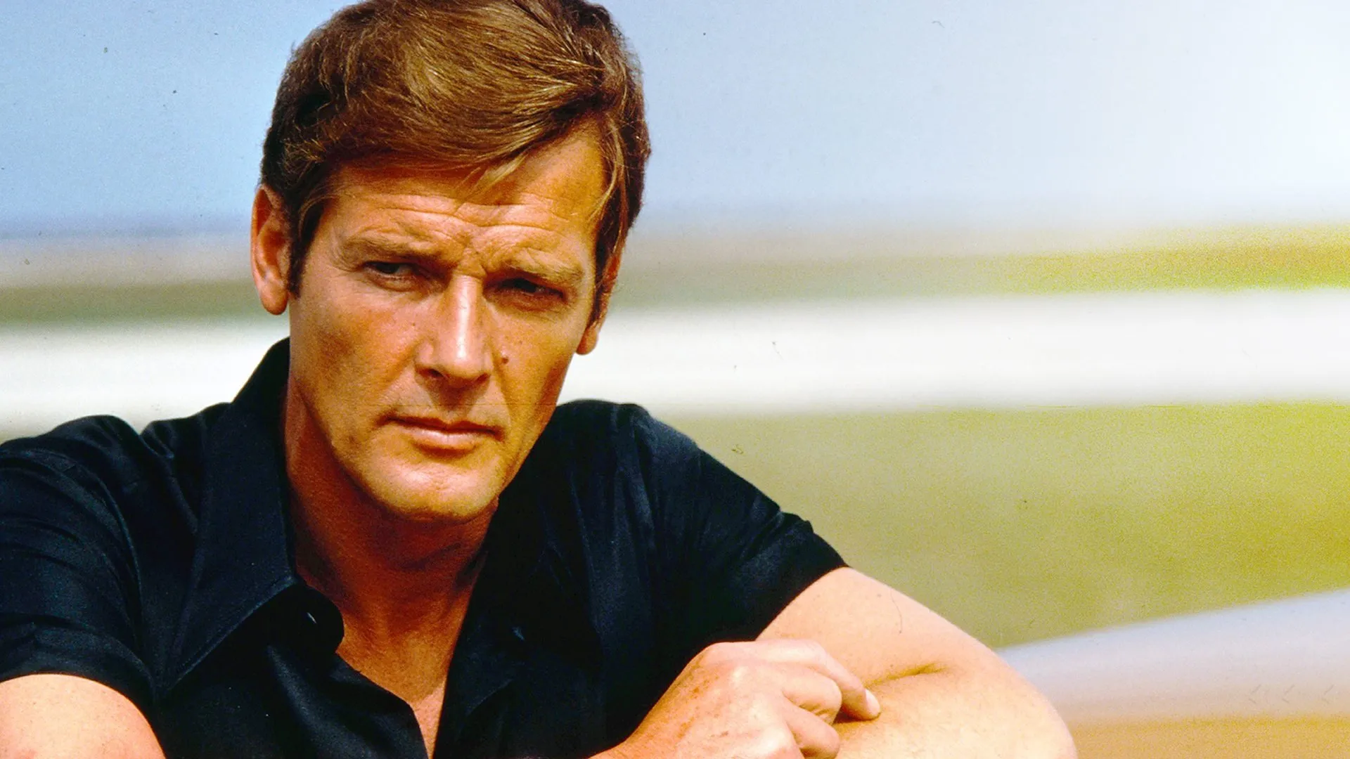 Filme From Roger Moore with Love Imagem Do Filme From Roger Moore with Love