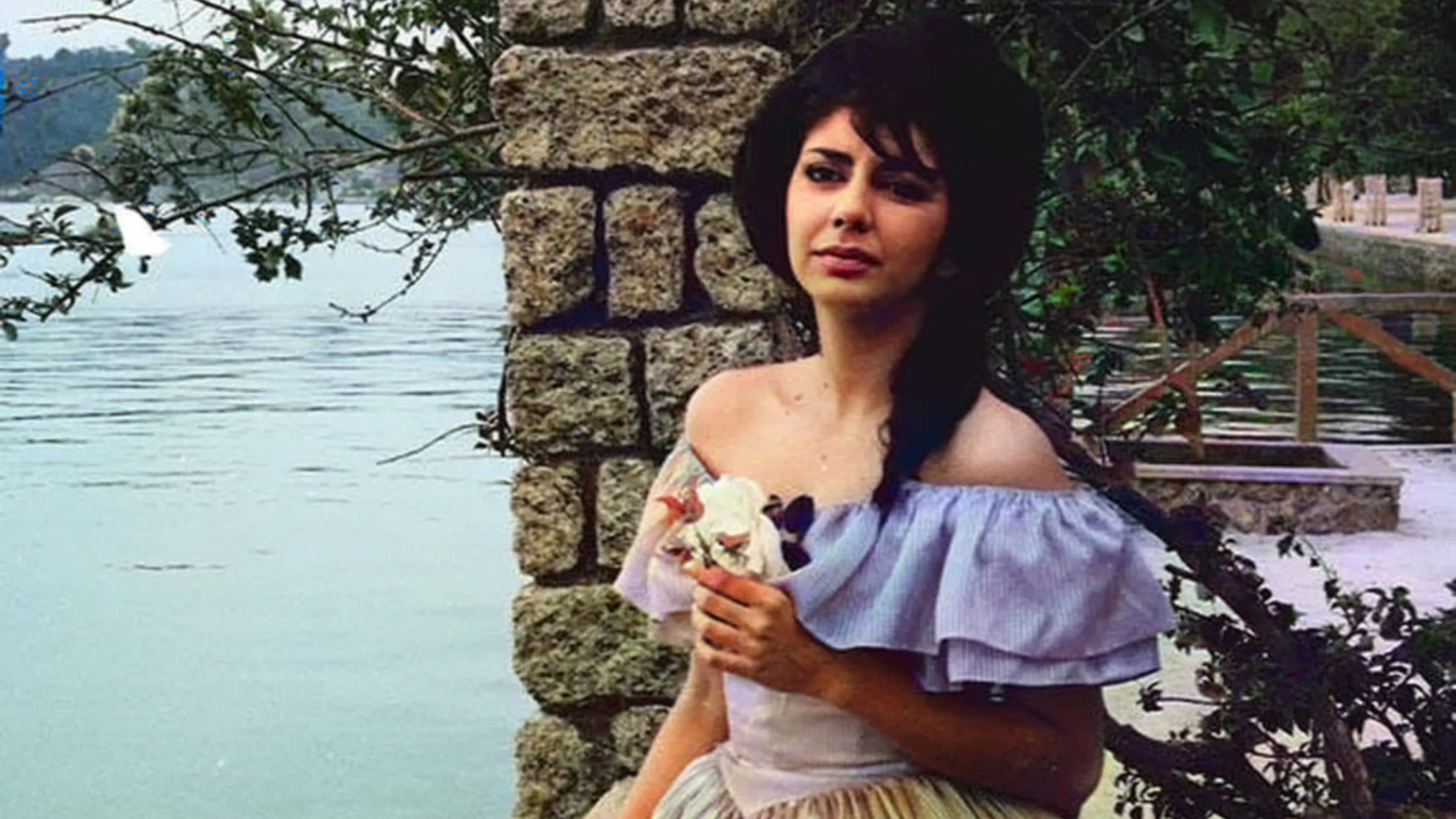 Background A Moreninha