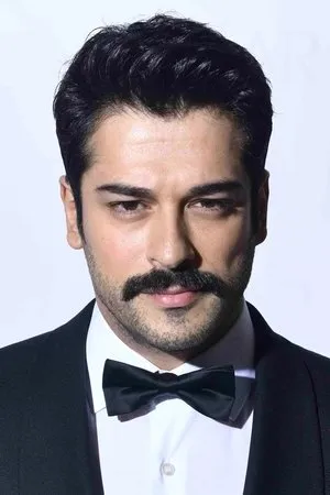 pessoa Burak Özçivit