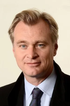 pessoa Christopher Nolan