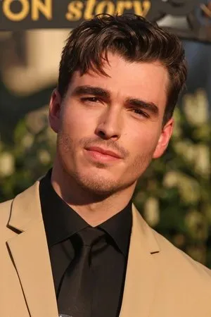 pessoa Corey Mylchreest