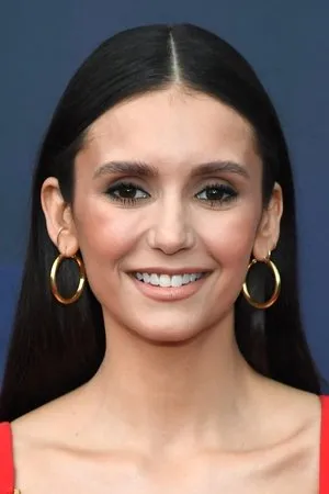 pessoa Nina Dobrev