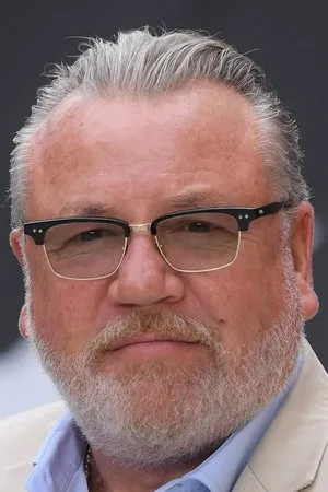 pessoa Ray Winstone