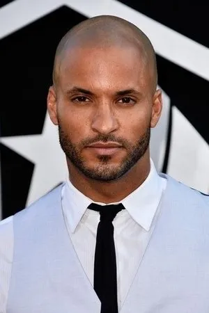 pessoa Ricky Whittle
