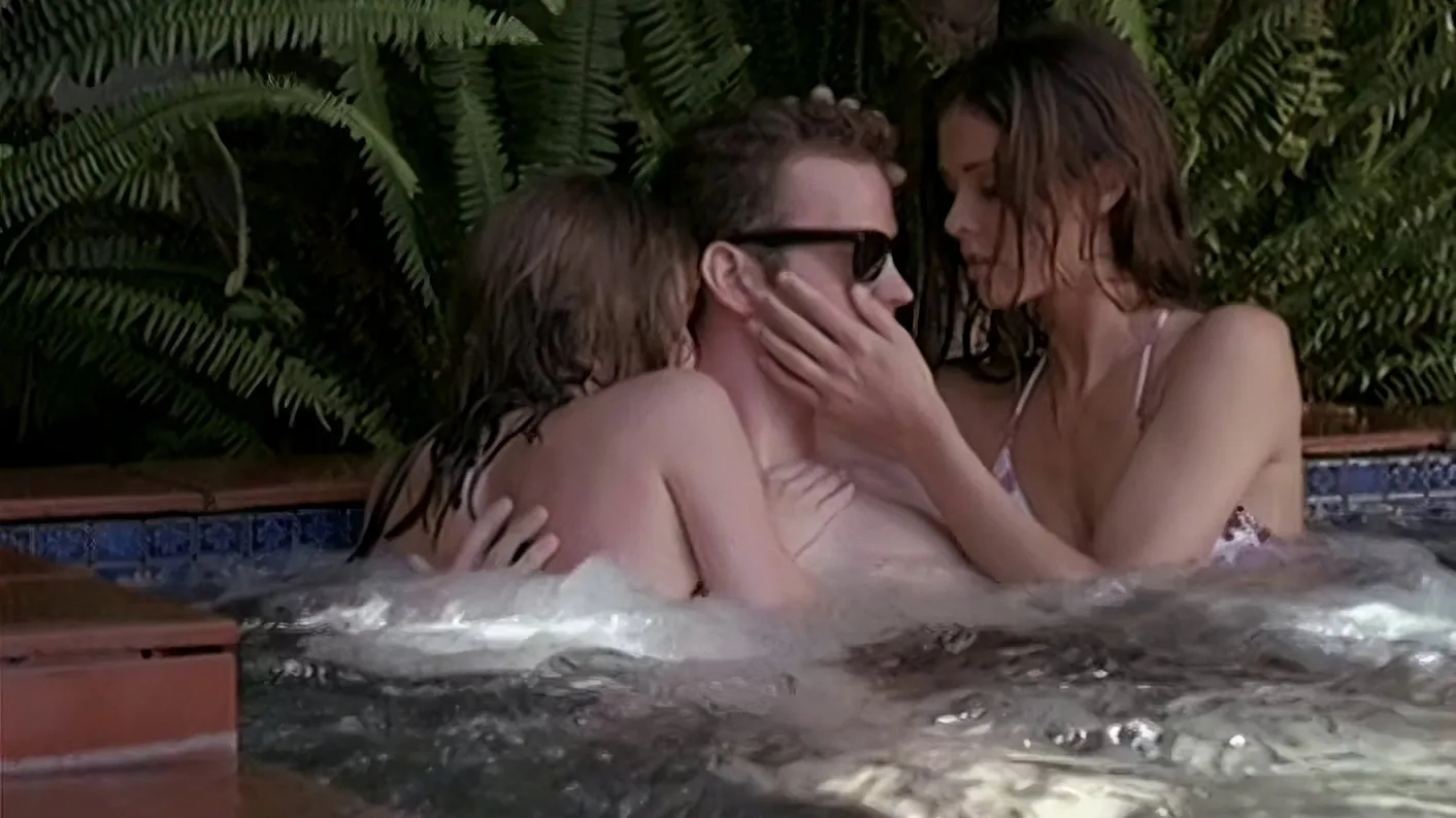 Filme Emmanuelle 2000: Emmanuelle Pie Imagem Do Filme Emmanuelle 2000: Emmanuelle Pie