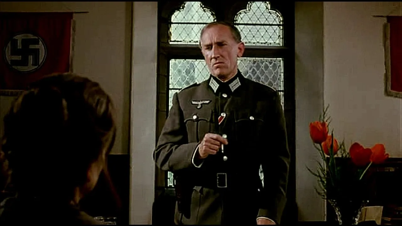 Filme O Refúgio Secreto Imagem Do Filme O Refúgio Secreto