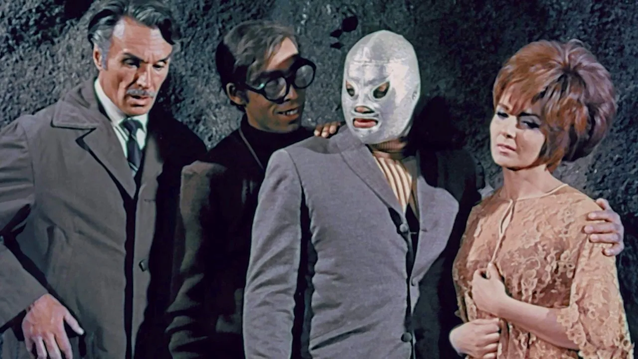 Filme Santo in the Treasure of Dracula Imagem Do Filme Santo in the Treasure of Dracula