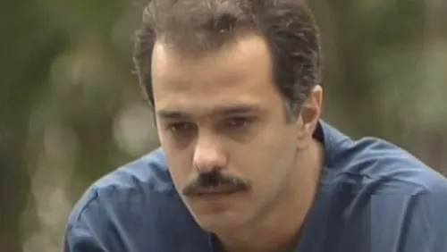 Background O Portador