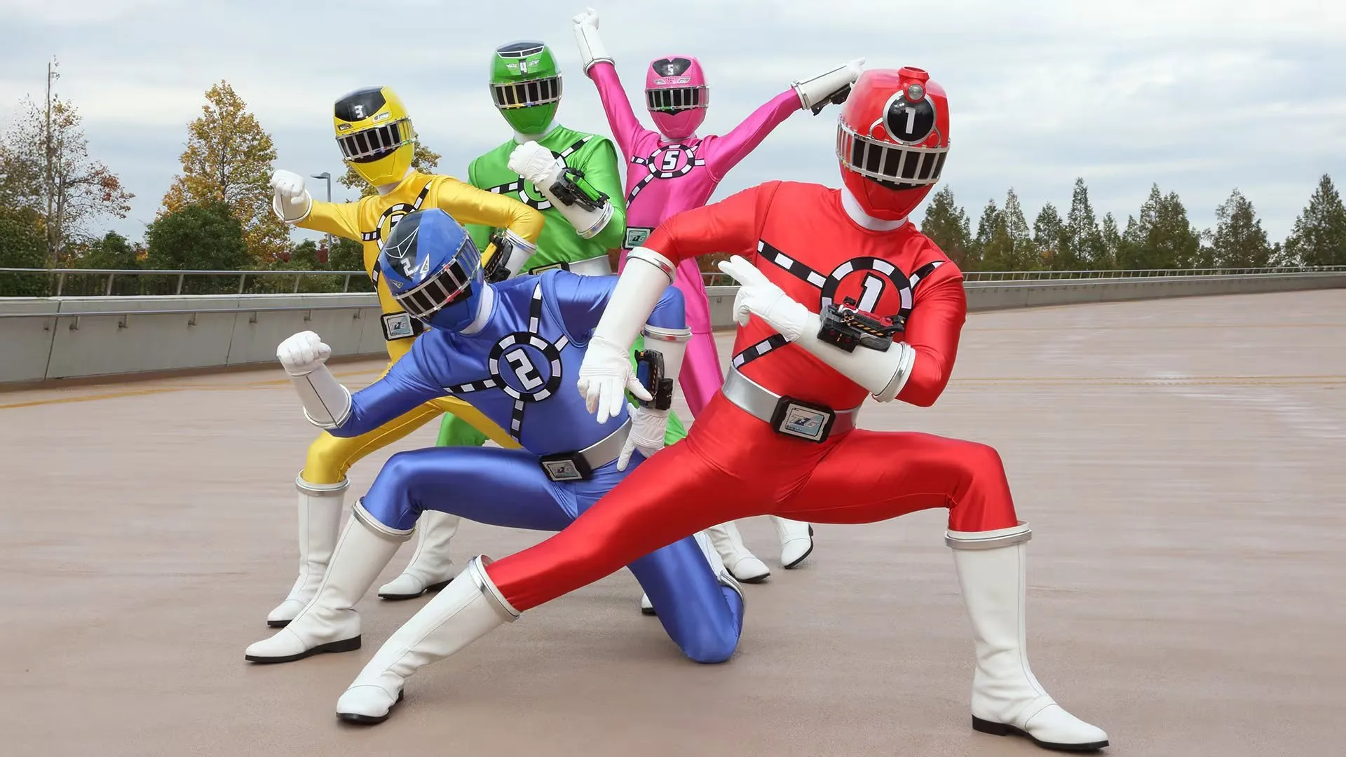 Background Ressha Sentai ToQger