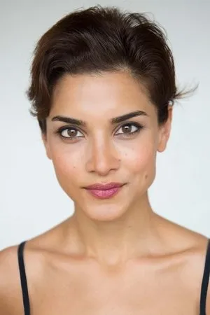 pessoa Amber Rose Revah