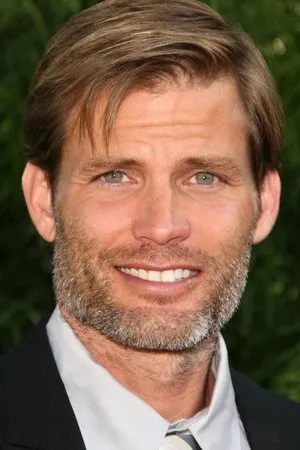 pessoa Casper Van Dien