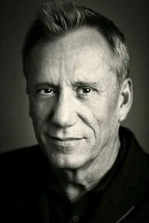 pessoa James Woods