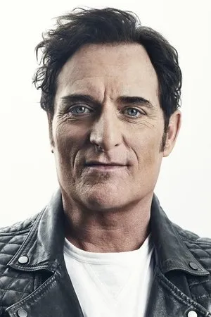 pessoa Kim Coates