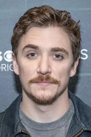 pessoa Kyle Gallner