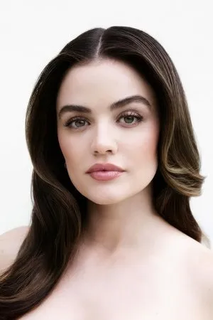 pessoa Lucy Hale