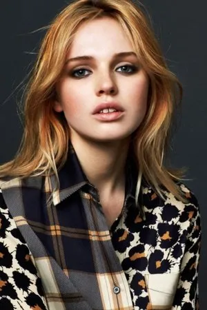 pessoa Odessa Young
