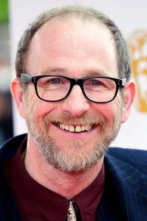 pessoa Paul Kaye