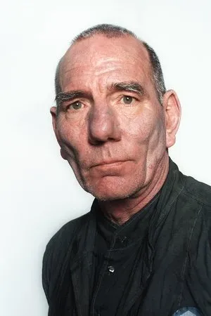 pessoa Pete Postlethwaite
