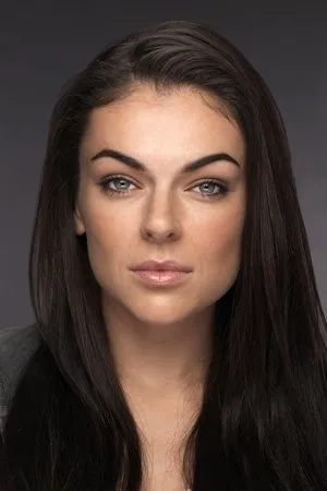 pessoa Serinda Swan